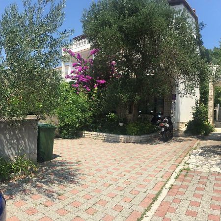 Apartments Matusan Palit Экстерьер фото